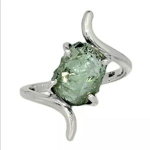 BOUTIQUE GREEN AMETHYST 925 STERLING SILVER RING 6